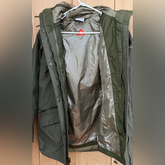 Columbia Women’s Carson Pass Interchange Jacket - Picture 5 of 11